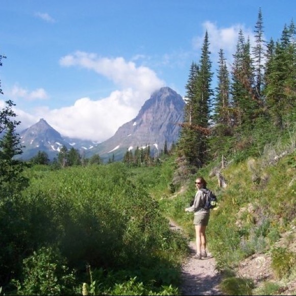 Meet your Posher, Kimberly - Picture 1 of 1